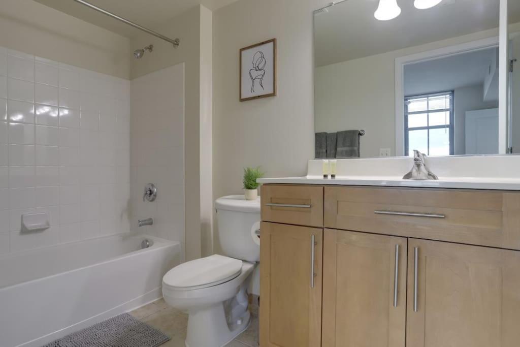ארלינגטון Fantastic 2 Bedroom Condo At Pentagon City מראה חיצוני תמונה